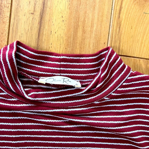 Womens Crop Long Sleeve - Picture 2 of 2